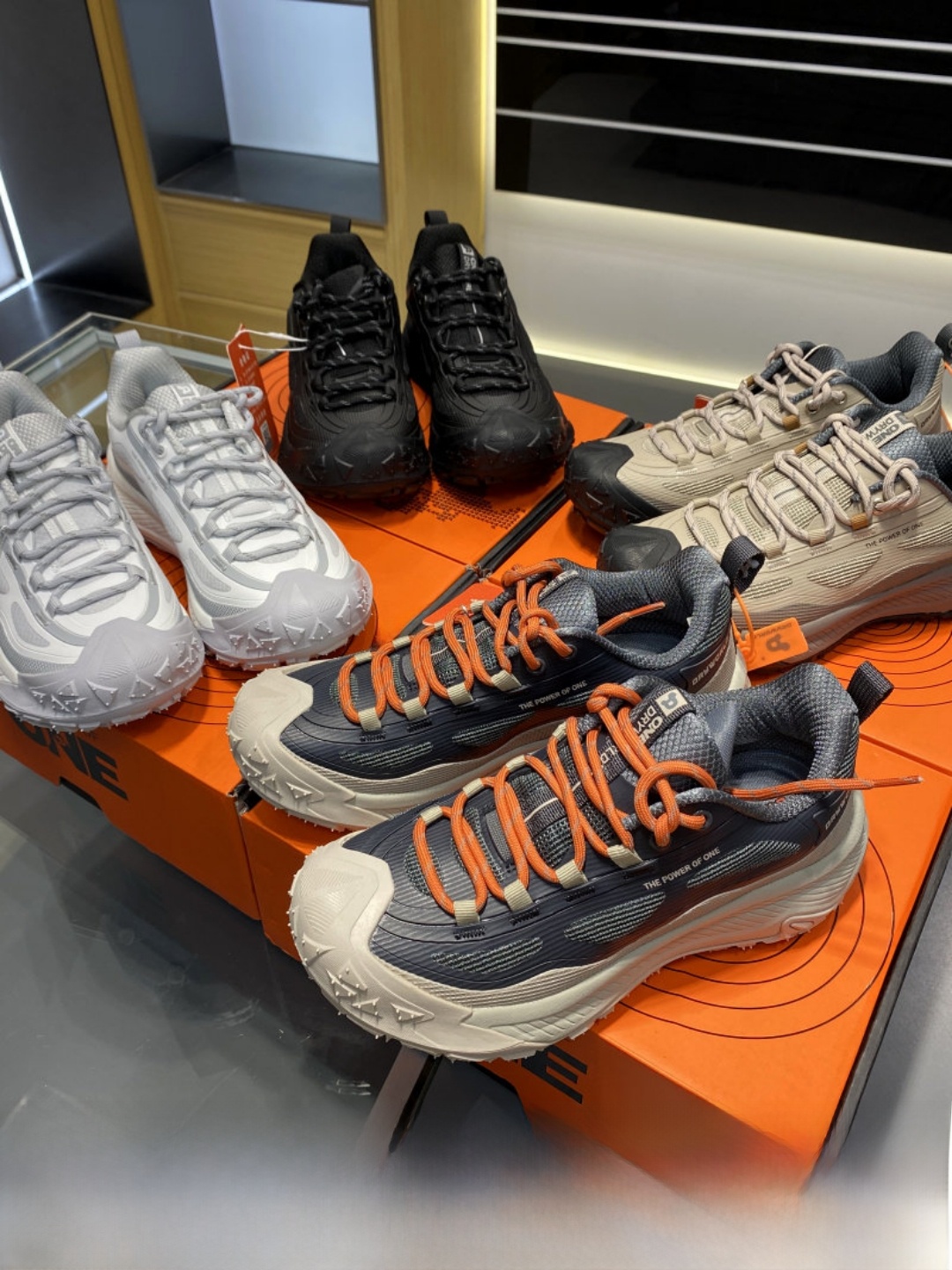 아웃도어 어드벤처 시리즈 두꺼운 바닥 스포티 캐주얼 슈 - Outdoor Adventure Shoes 리뷰 및 가격